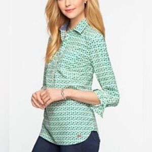 TALBOTS Green Apple Print Top 1/2 Button Pullover Size 10